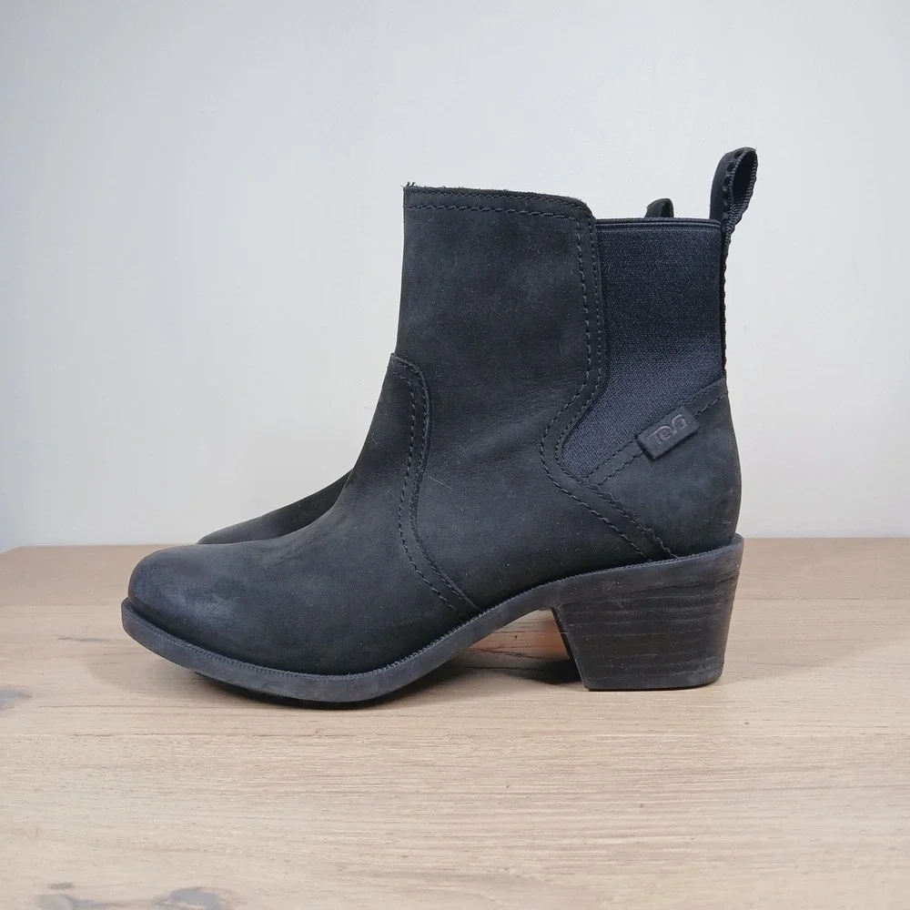 Teva Foxy Chelsea Boots Women 7 Black Nubuck Leather Waterproof Block Heel